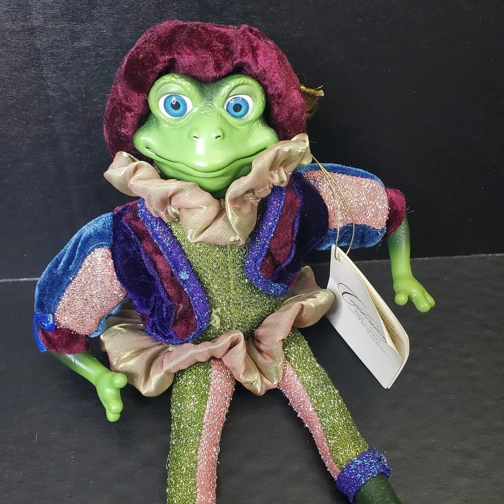 Mr. Mistletoad Frog Prince Christmas‎ Around the World Donna Stevens